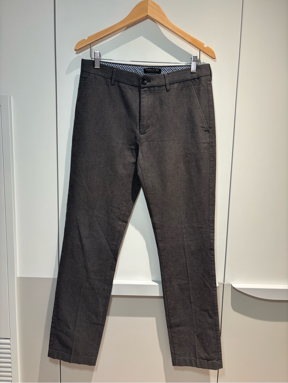 Banana Republic Kentfield Pants Men's Gray Straight-Leg Style 673150 Size 31x32